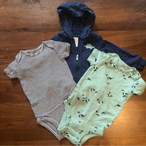 Simple Joys by Carter’s 6-9 mo Dinosaur Hoodie & Onesies Set